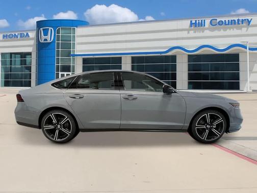 Urban Gray Pearl 2026 Honda Accord SE