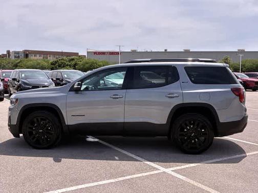 Sterling 2023 GMC Acadia SLT