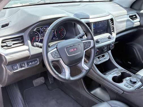 Sterling 2023 GMC Acadia SLT
