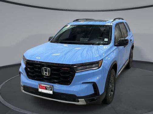 Sky 2025 Honda Pilot TrailSport