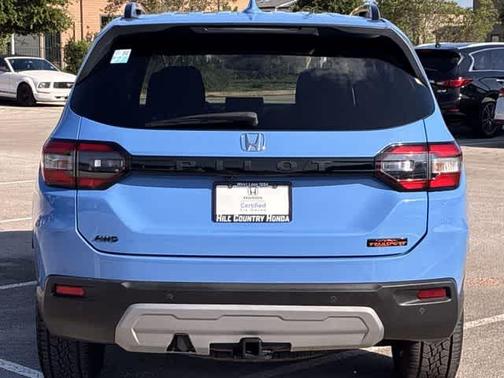 Sky 2025 Honda Pilot TrailSport