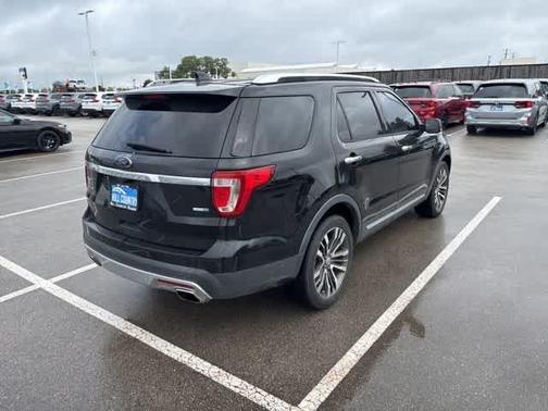 Shadow Black 2016 Ford Explorer Platinum