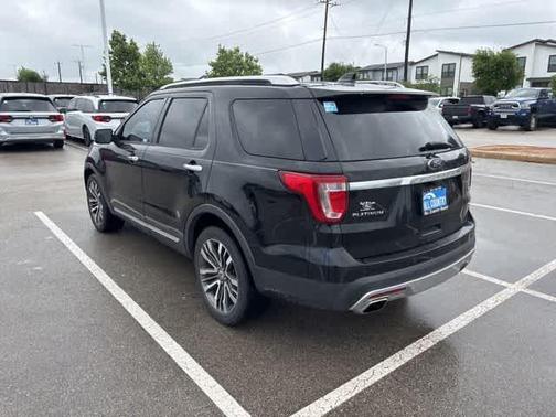 Shadow Black 2016 Ford Explorer Platinum