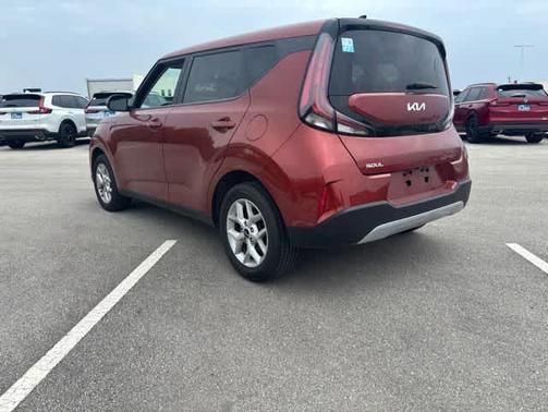 Mars Orange 2024 Kia Soul LX