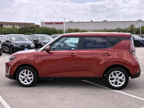 Mars Orange 2024 Kia Soul LX