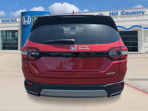 2025 Honda Pilot TOURING+