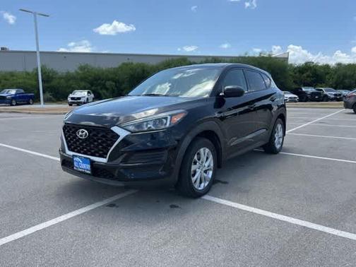2021 Hyundai TUCSON SE