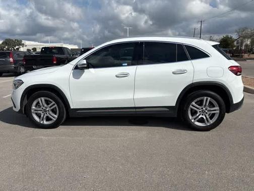 2023 Mercedes-Benz GLA 250 Base 4MATIC