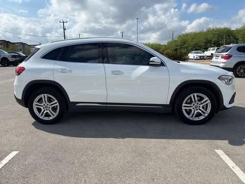 2023 Mercedes-Benz GLA 250 Base 4MATIC