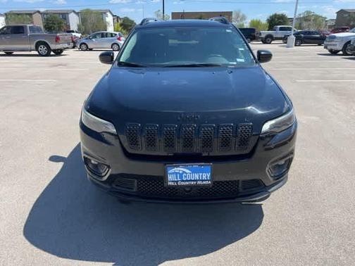 2023 Jeep Cherokee Altitude Lux
