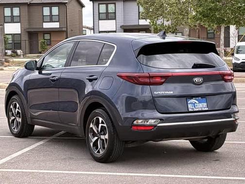 Pacific Blue 2022 Kia Sportage LX