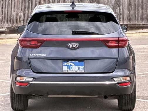 Pacific Blue 2022 Kia Sportage LX