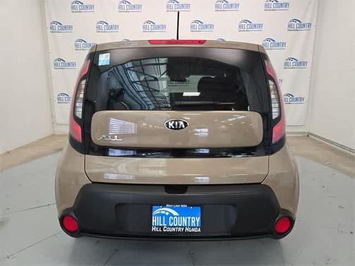 2016 Kia Soul Base