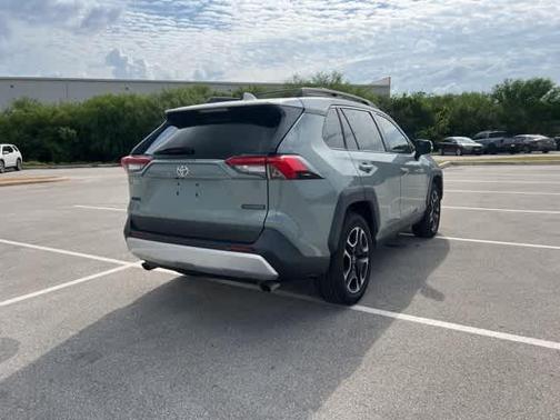 2019 Toyota RAV4 Adventure