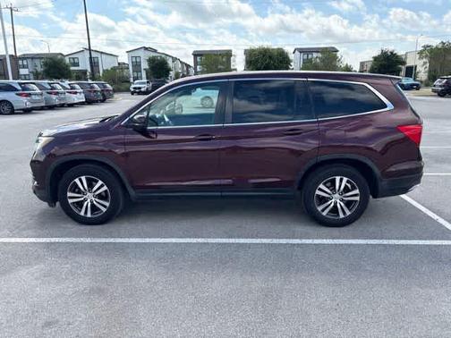 Red 2017 Honda Pilot EX-L