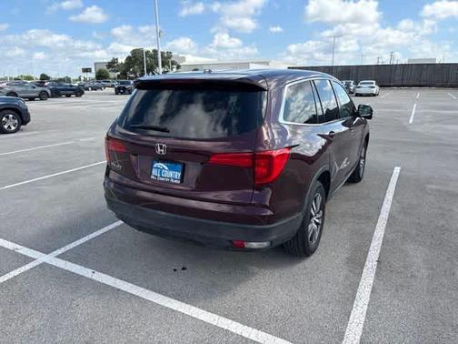 Red 2017 Honda Pilot EX-L