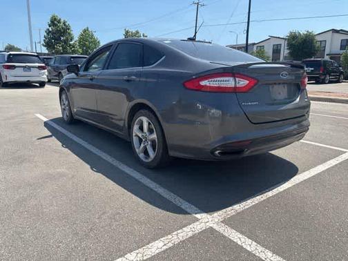 Magnetic 2016 Ford Fusion SE