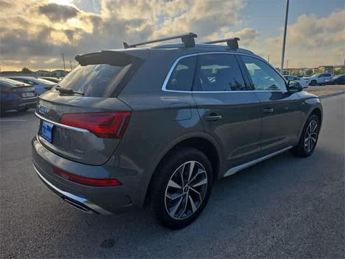 2023 Audi Q5 45 S line Premium Plus