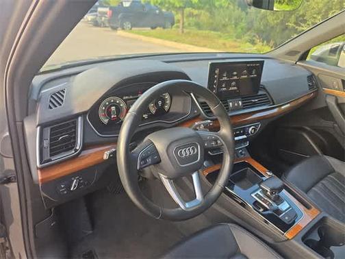 2023 Audi Q5 45 S line Premium Plus