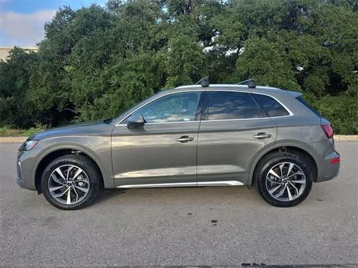 2023 Audi Q5 45 S line Premium Plus