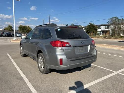 2011 Subaru Outback 2.5i Limited