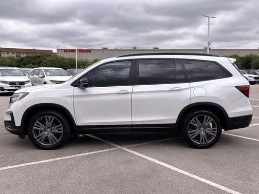 Platinum White Pearl 2022 Honda Pilot Sport