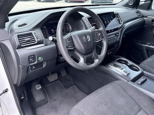 Platinum White Pearl 2022 Honda Pilot Sport