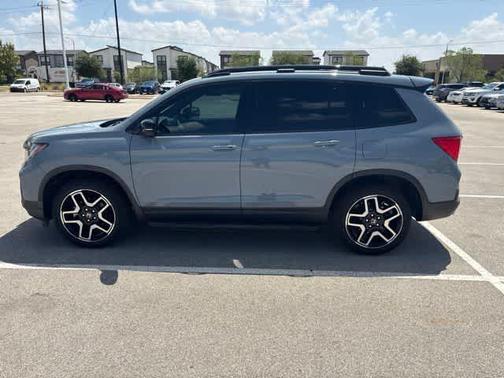 Sonic Gray Pearl 2023 Honda Passport Elite