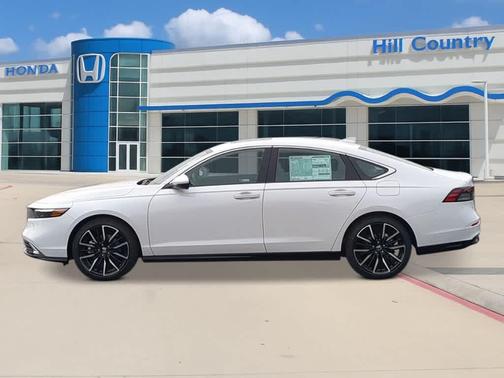 Platinum White Pearl 2026 Honda Accord Hybrid Touring