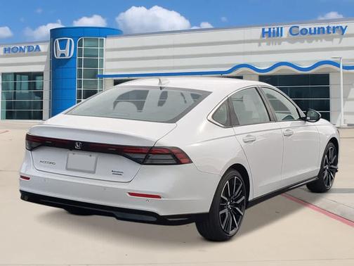 Platinum White Pearl 2026 Honda Accord Hybrid Touring