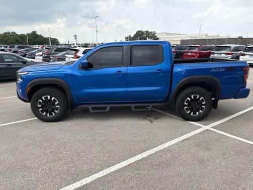 Bluestone Pearl 2024 Nissan Frontier PRO-4X