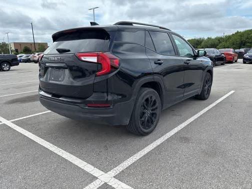 Ebony Twilight Metallic 2022 GMC Terrain SLE