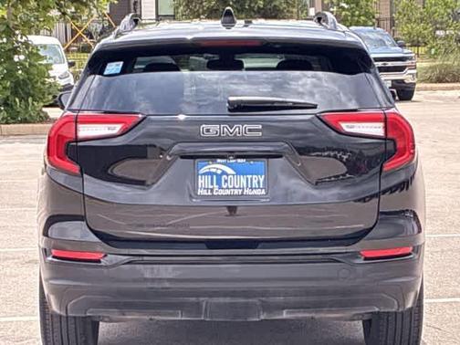 Ebony Twilight Metallic 2022 GMC Terrain SLE