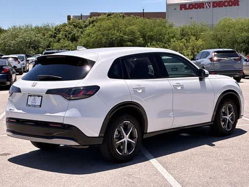 Platinum White Pearl 2025 Honda HR-V EX-L