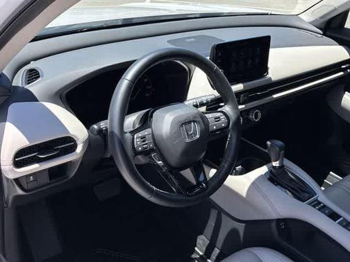 Platinum White Pearl 2025 Honda HR-V EX-L