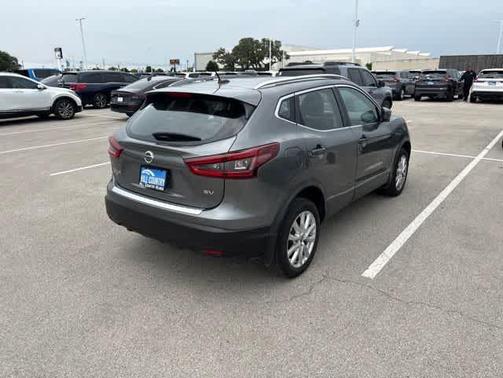 Gun Metallic 2021 Nissan Rogue Sport SV