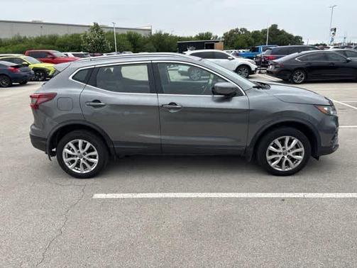 Gun Metallic 2021 Nissan Rogue Sport SV