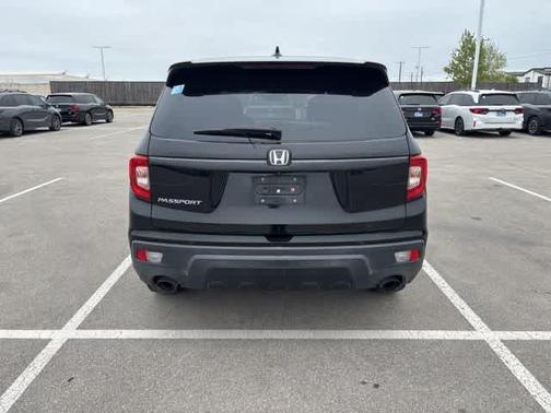 Crystal Black Pearl 2019 Honda Passport EX-L