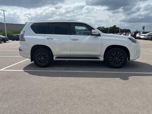 2023 Lexus GX 460 Base
