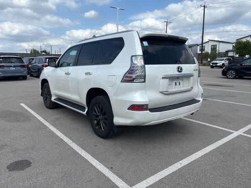 2023 Lexus GX 460 Base