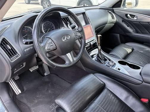 2016 INFINITI Q50 3.0T Red Sport 400