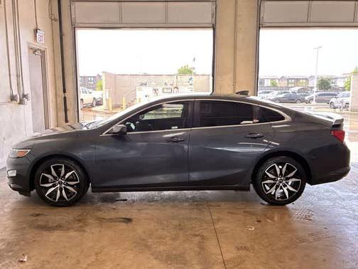 Shadow Gray Metallic 2020 Chevrolet Malibu RS