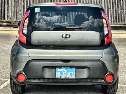2016 Kia Soul Base