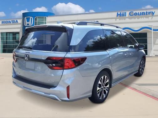 Solar Silver Metallic 2026 Honda Odyssey Elite