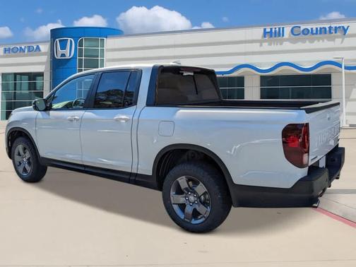 Platinum White Pearl 2026 Honda Ridgeline TrailSport
