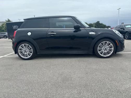 Midnight Black Metallic 2020 MINI Hardtop Cooper S