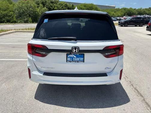 White 2026 Honda Odyssey EX-L