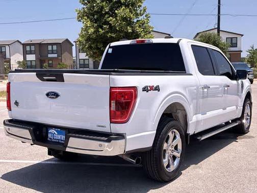Oxford White 2021 Ford F-150 XLT