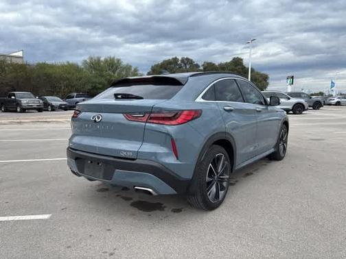 2022 INFINITI QX55 LUXE