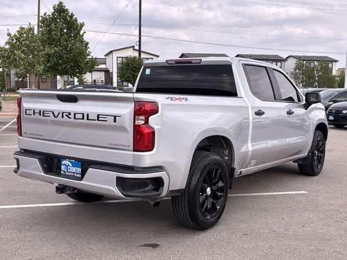 Silver Ice Metallic 2022 Chevrolet Silverado 1500 Custom